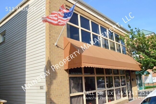 Building Photo - 511 Main St