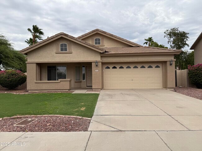 Primary Photo - 22041 N 78th Ave