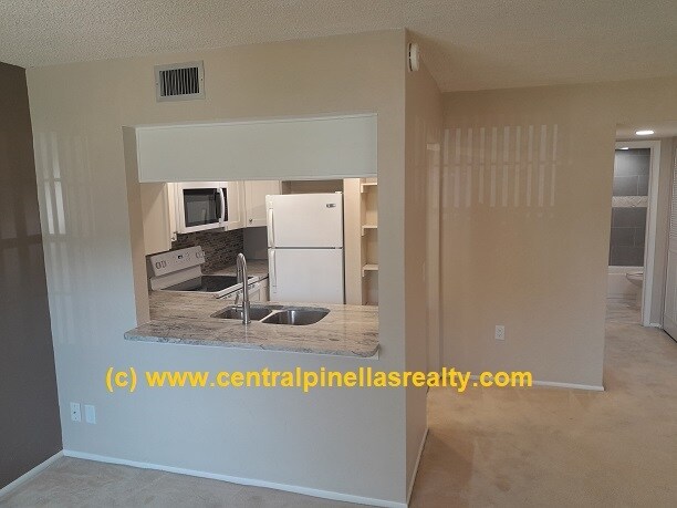 Building Photo - 1250 S Pinellas Ave