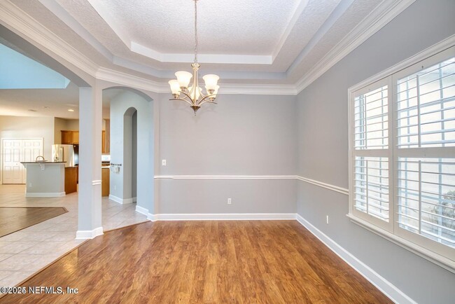 Building Photo - 1440 S Burgandy Trail
