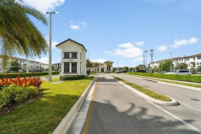 Building Photo - 15650 SW 136th St