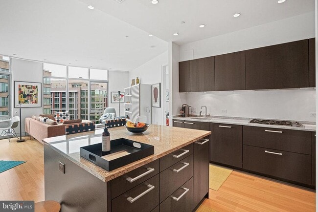 Building Photo - 1177 22nd St NW