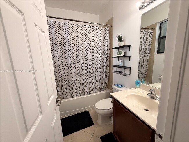 Building Photo - 23988 SW 114th Ct