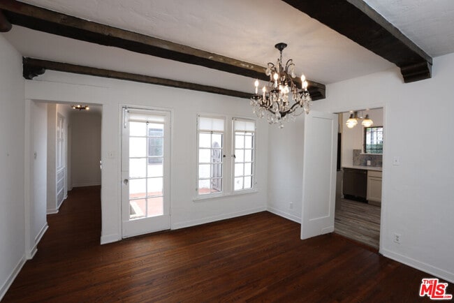 Building Photo - 755 N Crescent Heights Blvd