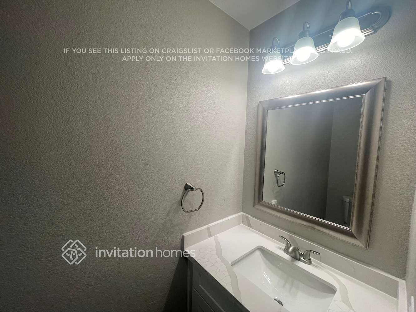 Building Photo - 9550 Silver Frost St