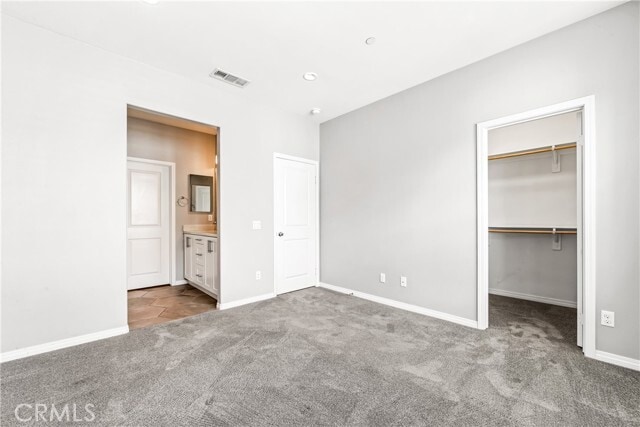 Building Photo - 6331 Pacific Wy