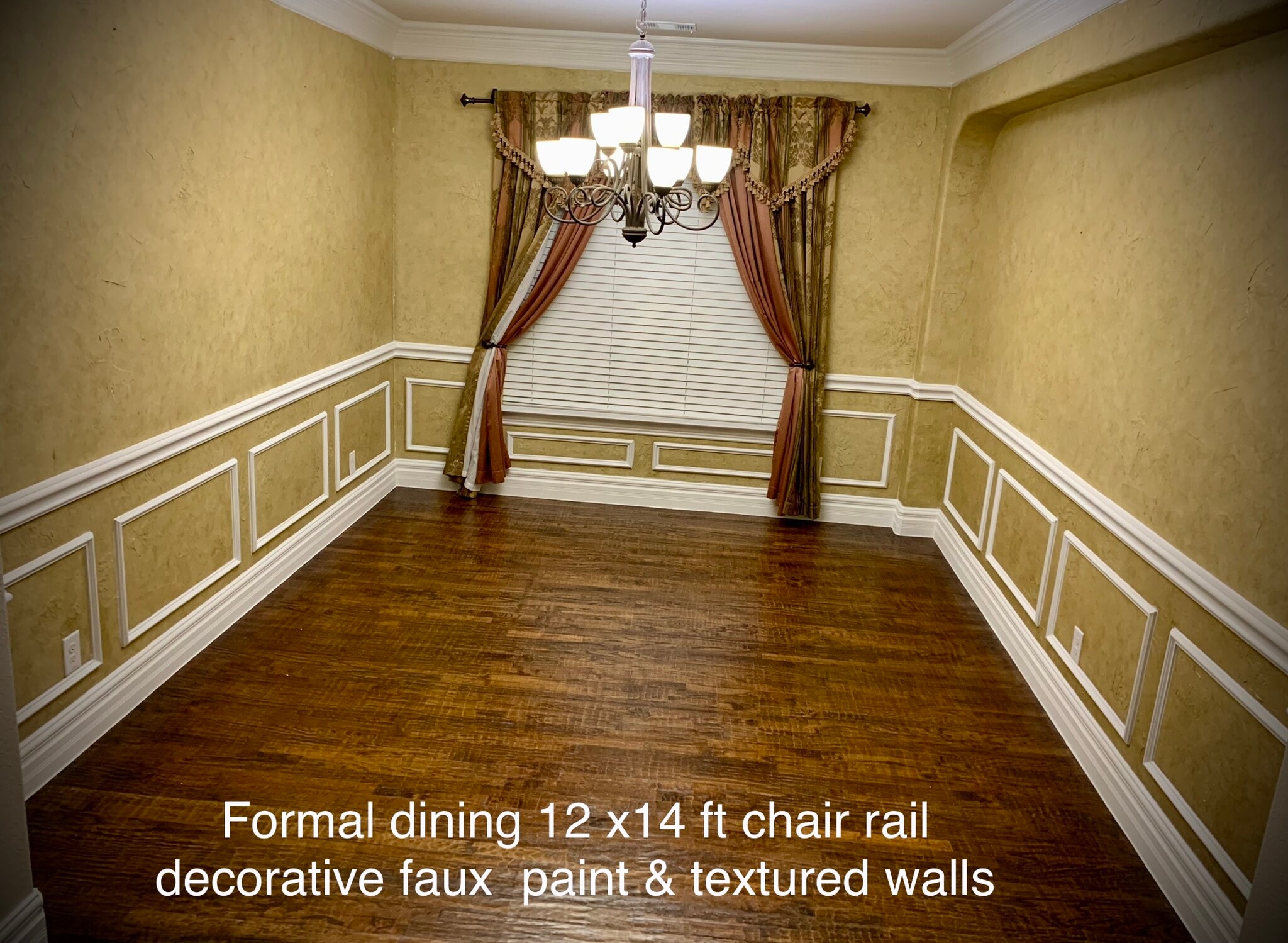 Building Photo - 1305 Miami Dr