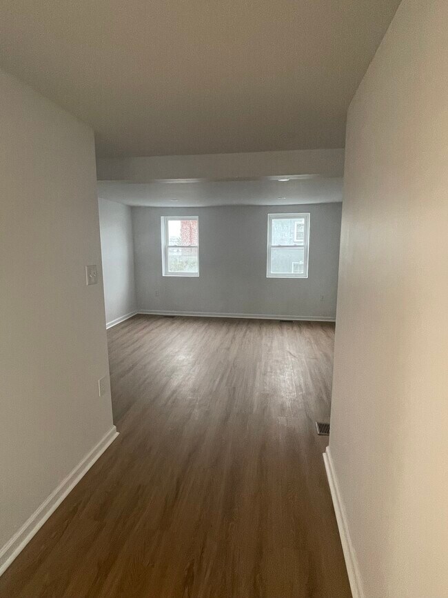 Building Photo - 604 Federal St