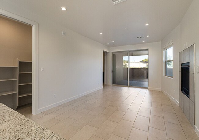 Building Photo - Cerro Del Norte NEW CONSTRUCTION IN SANTA FE