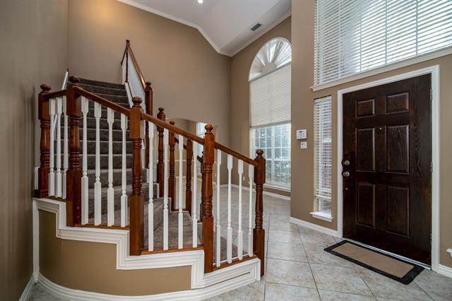 Building Photo - 2313 Dampton Dr