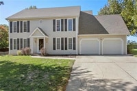 Building Photo - 7010 N Agnes Ave