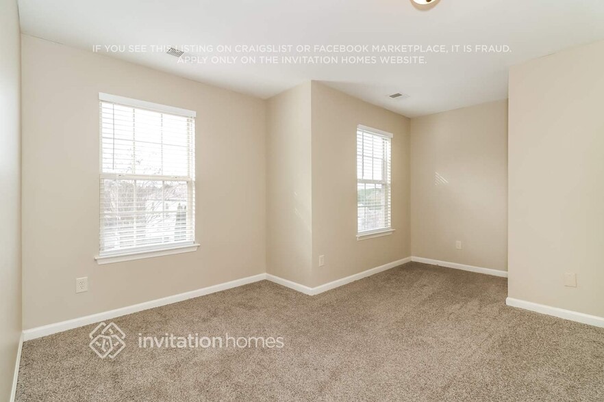 Building Photo - 123 Village Pkwy