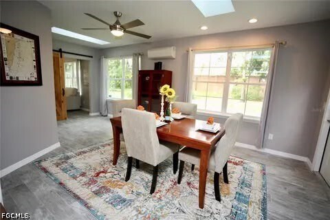 Building Photo - 3650 Creeks Bend Ct E