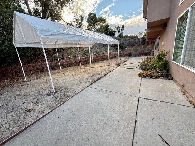 Building Photo - 12665 Sundance Ave