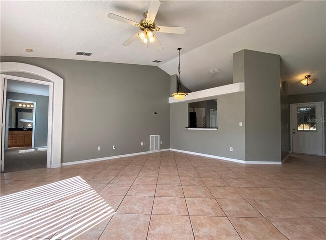 Building Photo - 13820 Eagleridge Ct