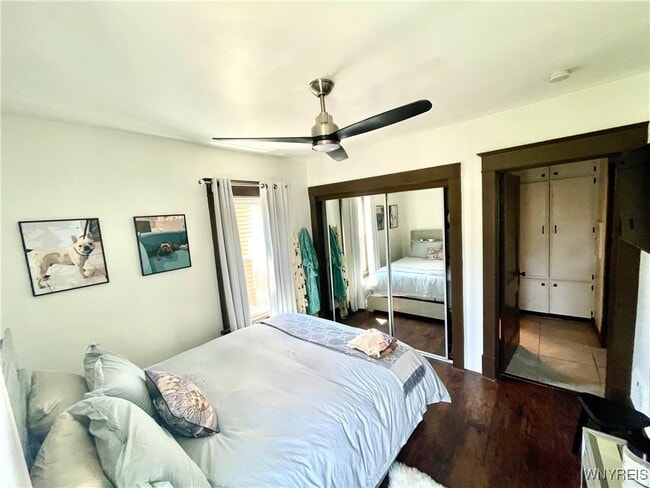 Building Photo - 141 Parkwood Ave