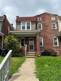 Building Photo - Updated 3 bedroom home in the City with re...