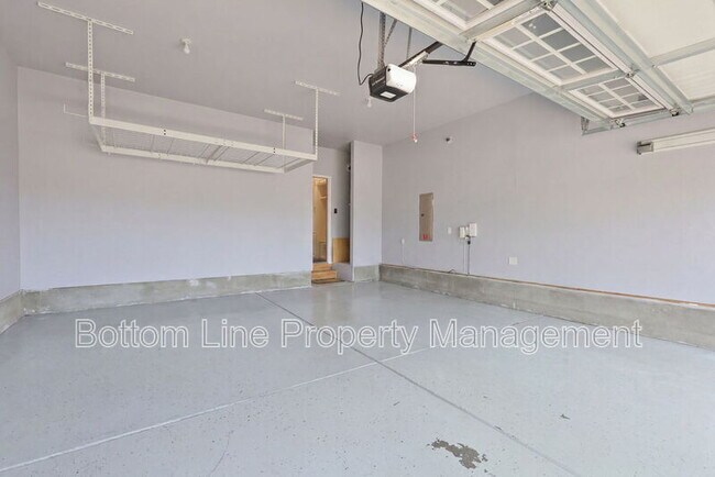 Building Photo - 2496 Emily Brk Wy