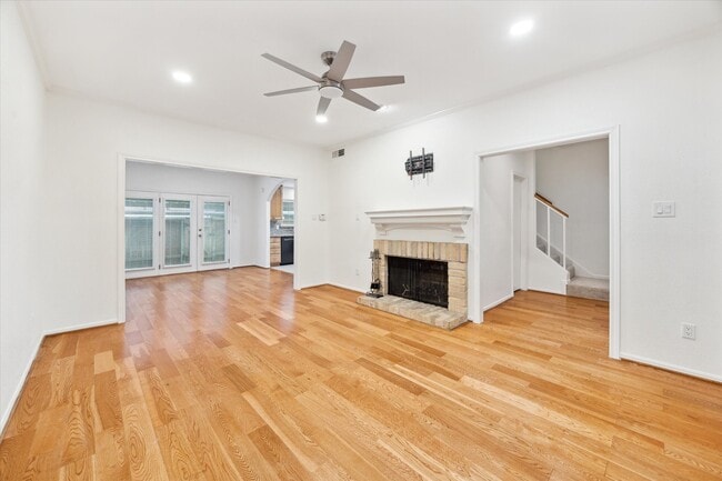 Primary Photo - 11711 Memorial Dr