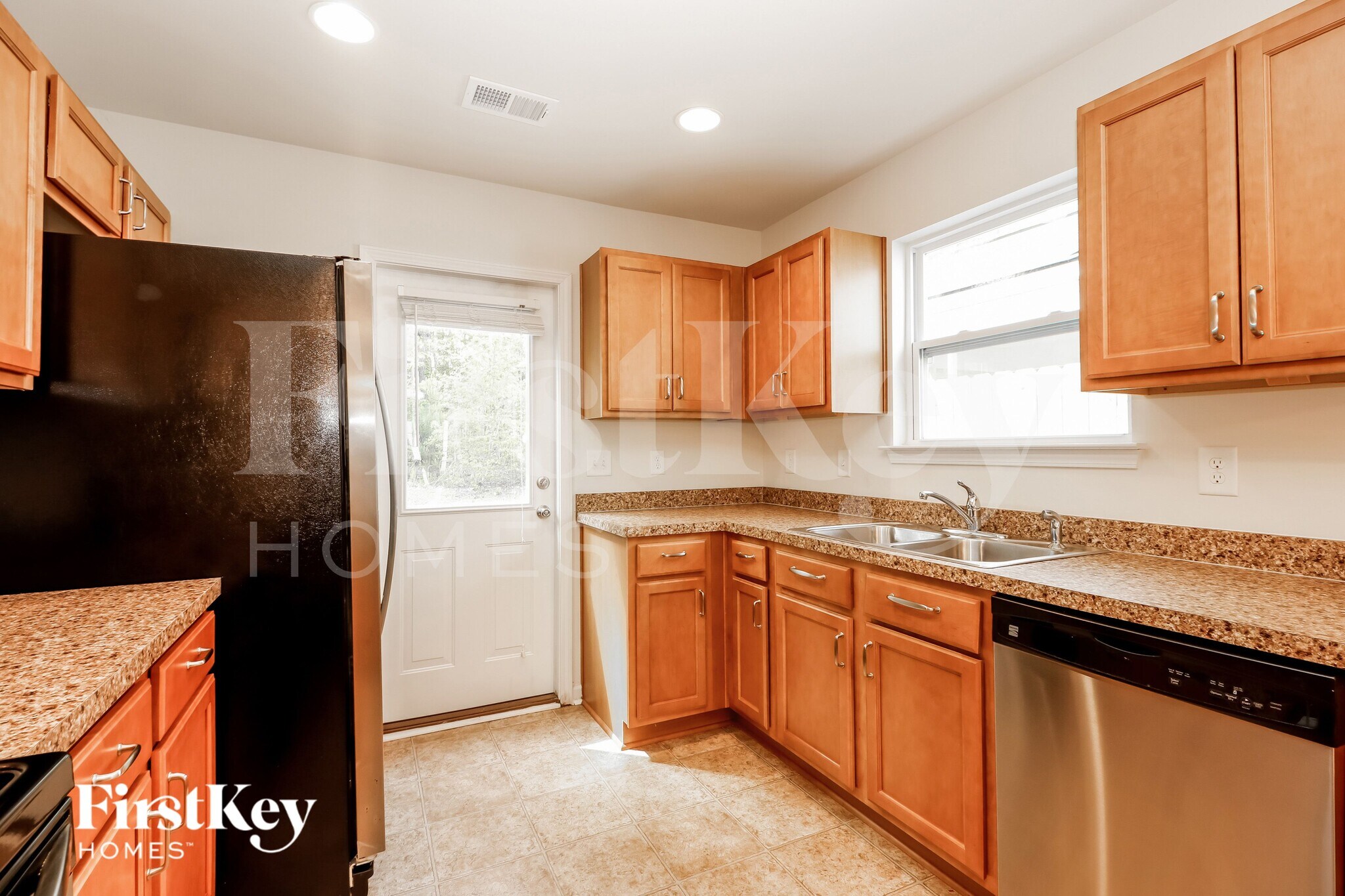 Building Photo - 174 Keaton Brook Dr