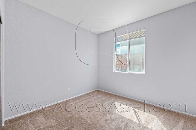 Building Photo - 27090 Adelanto Dr
