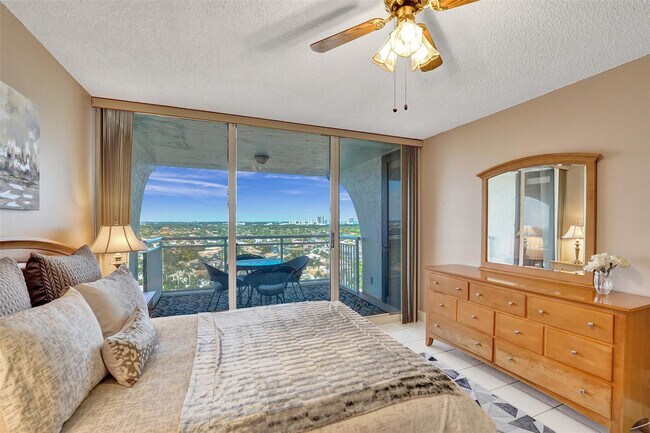 Building Photo - 1600 S Ocean Dr