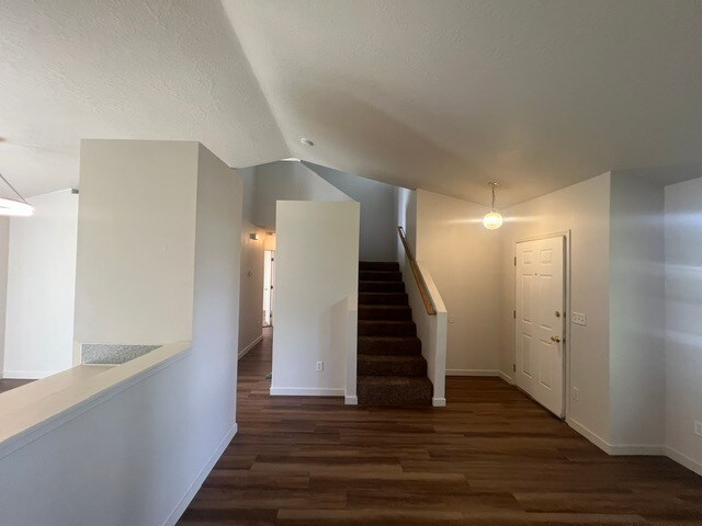 Building Photo - Spacious 3 Bedroom 2 Bath House for Rent in Nampa!