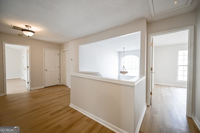 Building Photo - 1570 Swan Valley Ct
