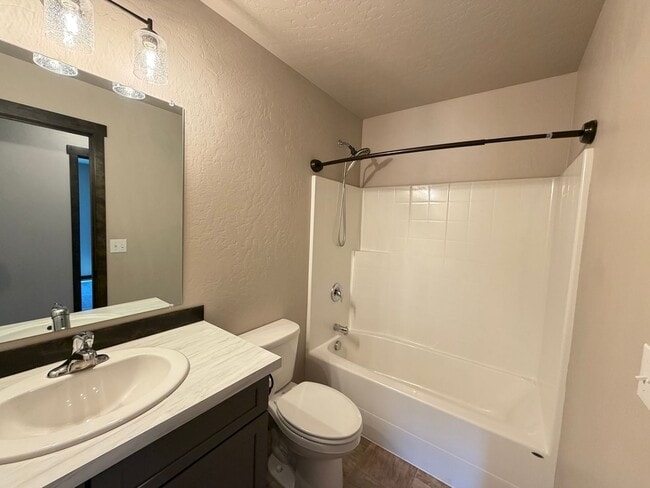 Building Photo - Rathdrum Rancher