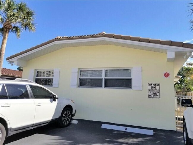 Building Photo - 2920 N Ocean Blvd