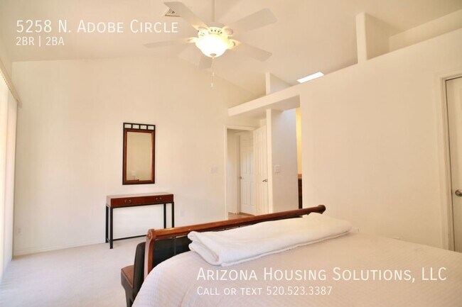 Building Photo - 5258 N Adobe Cir