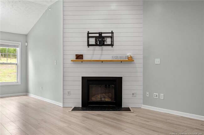 Building Photo - 19 Fifty Caliber Dr
