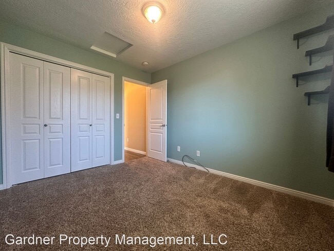 Building Photo - 3 br, 2 bath House - 814 S Cherokee Ave