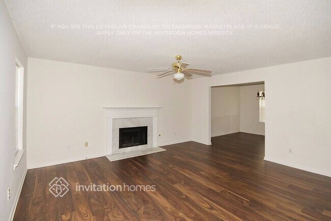 Building Photo - 3473 Cameo Ct