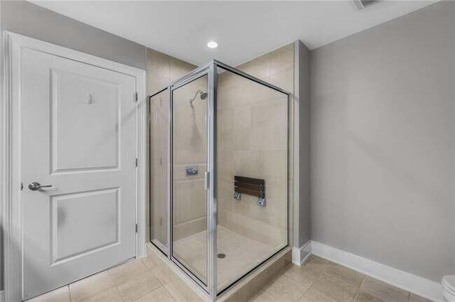 Building Photo - 285 Centennial Olympic Park Dr NW