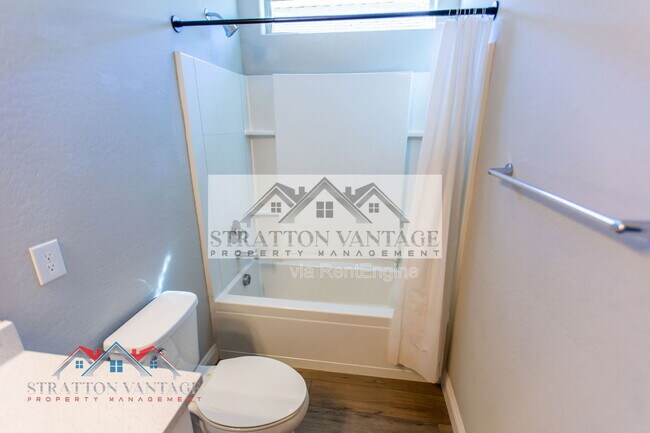 Building Photo - 6629 W Springfield Wy