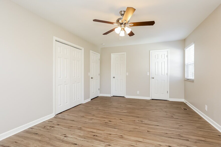 Building Photo - 113 Brockhampton Ct