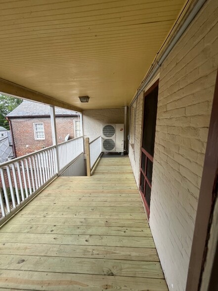 Building Photo - 316 Princess Anne St