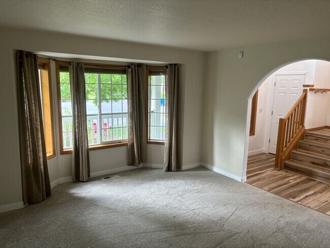 Building Photo - Beautiful 3 Bedroom Lacey House for Rent!