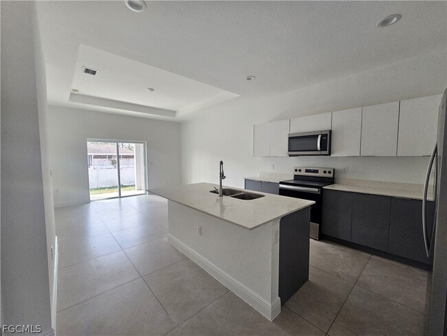 Building Photo - 8753 Buckingham Rd