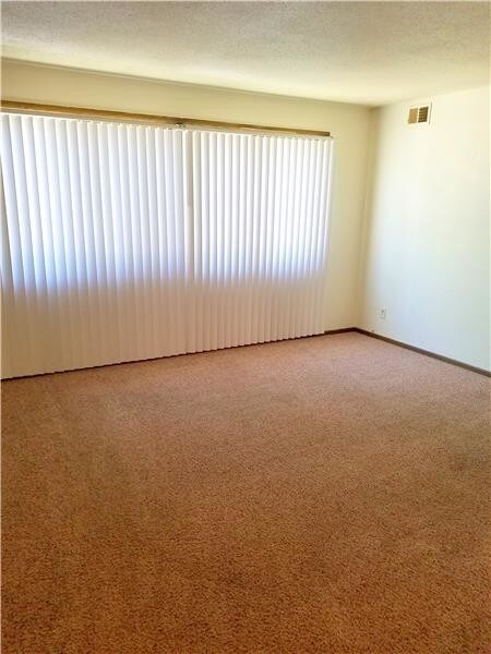 Building Photo - 1762 Flower St