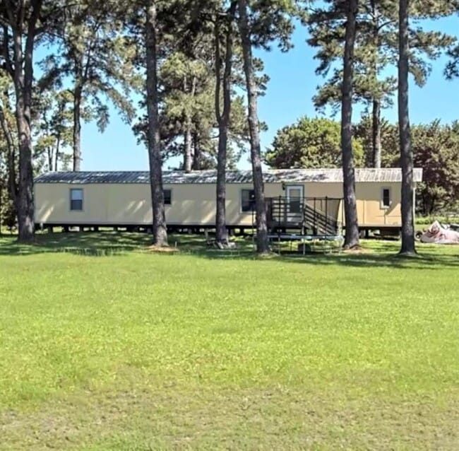 Primary Photo - 22718 Stockdick School Rd