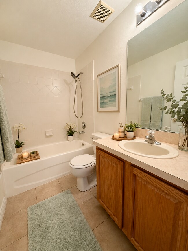 Building Photo - Coquina Key Townhomes Gated community 3/2.5