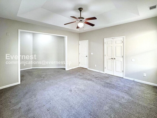 Building Photo - 2768 Summit Pkwy SW