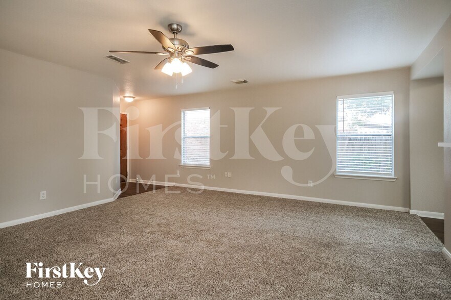 Building Photo - 17118 Carshalton Ct