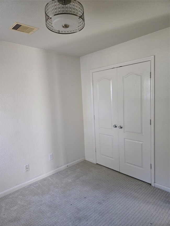 Building Photo - 22014 Orchard Dale Dr