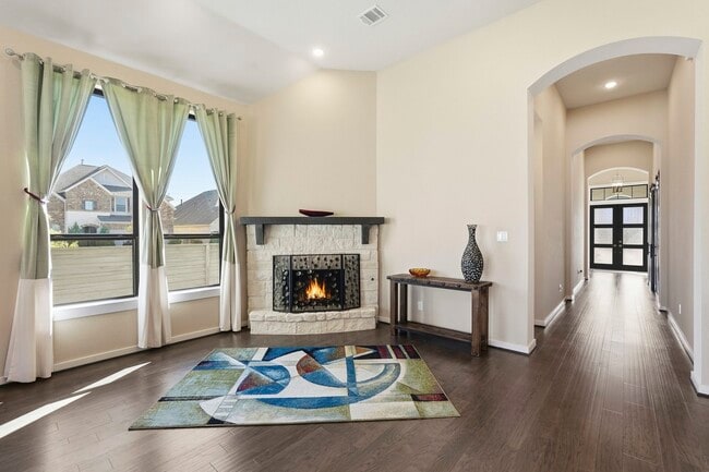 Building Photo - 2239 Plum Creek Dr