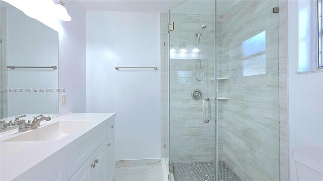 Building Photo - 5300 SW 7th Ct