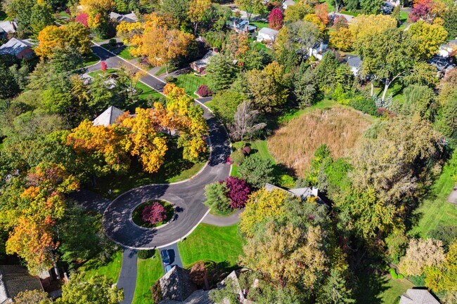 Building Photo - 3466 Bloomfield Club Dr