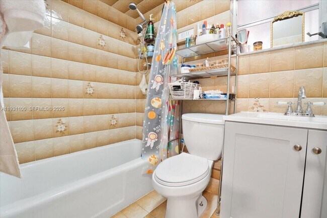 Building Photo - 317 W 36th St